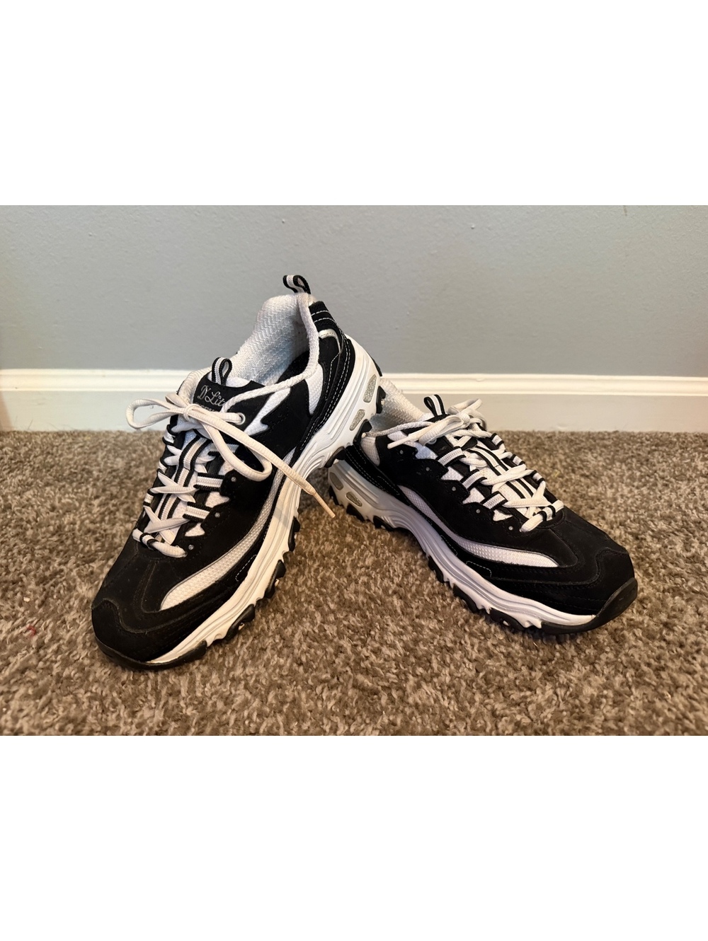 Skechers D’Lites Biggest Fan Sneaker Women’s 9